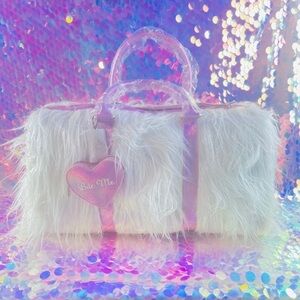Dolls Kill SugarThrillz Shaggy White Faux Fur Weekender